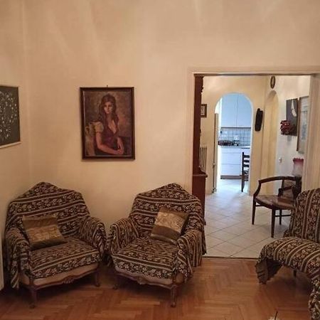 Classical Apartment At Lycabetus Hill Atena Exterior foto