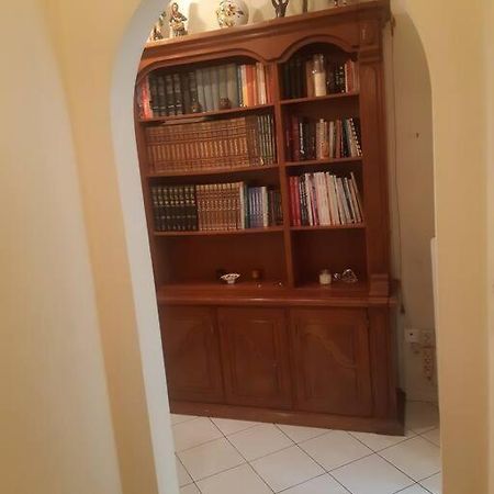 Classical Apartment At Lycabetus Hill Atena Exterior foto